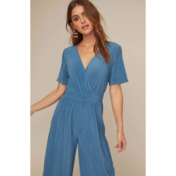 ASTR Wrap Front Wide Leg Jumpsuit in Steel Blue - Picture 2 of 6